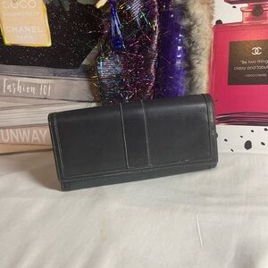 Coach  Hampton black trifold  leather wallet clutch